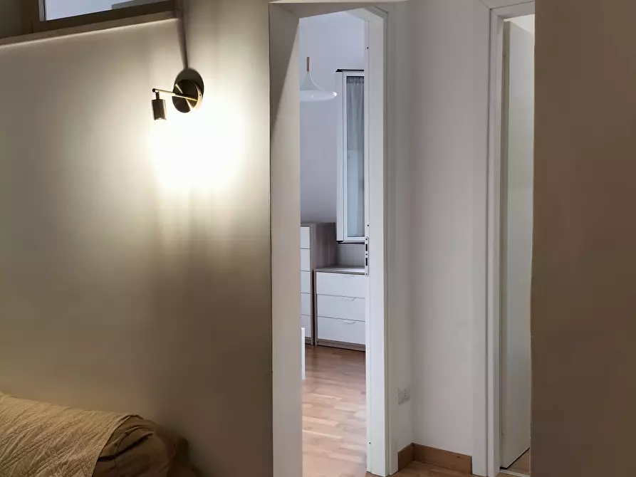 Immagine 9 di Trilocale in affitto  in Via Beato Angelico a Roma