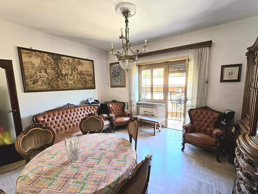 Immagine 7 di Quadrilocale in vendita  in Via Adolfo Albertazzi 92 a Roma