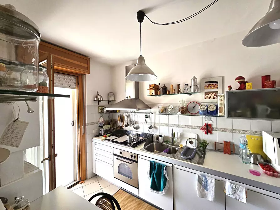 Immagine 22 di Trilocale in vendita  in VIA ROSARIO LIVATINO 3 a Nettuno