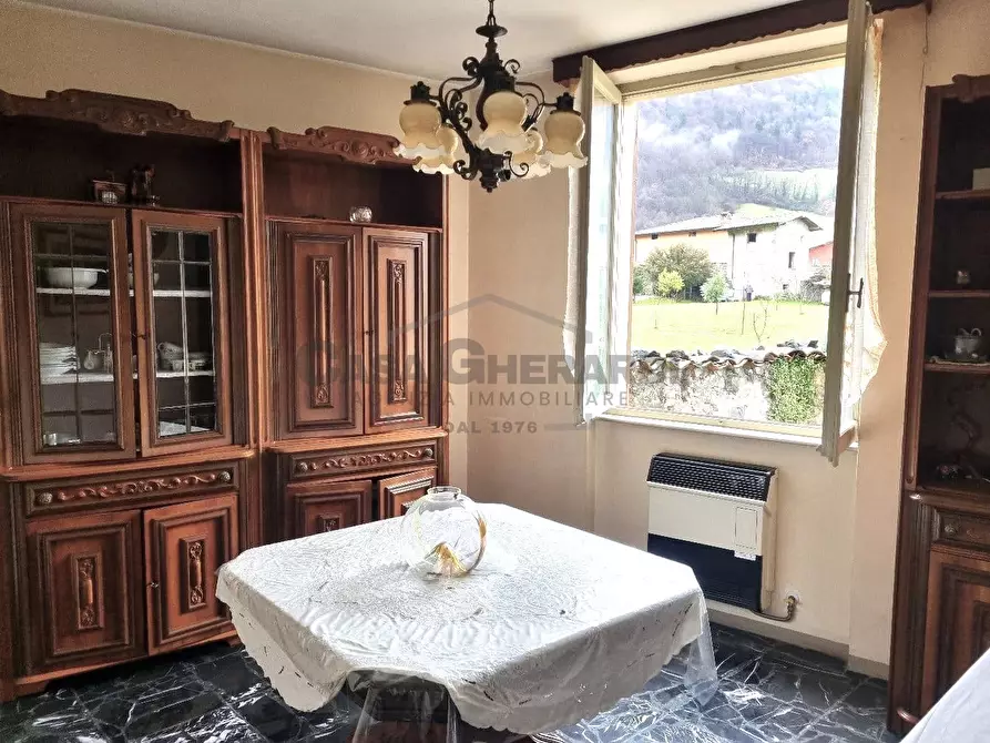 Immagine 7 di Porzione di casa in vendita  in Via Marco Ghirardelli a Gandino