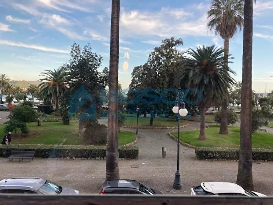 Immagine 22 di Pentalocale in vendita  in Viale Mazzini a La Spezia