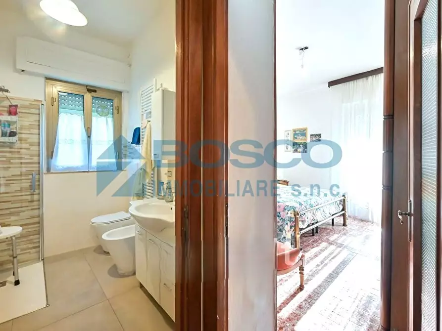 Immagine 22 di Porzione di casa in vendita  in Borgo Mitiliano 97 a Vezzano Ligure