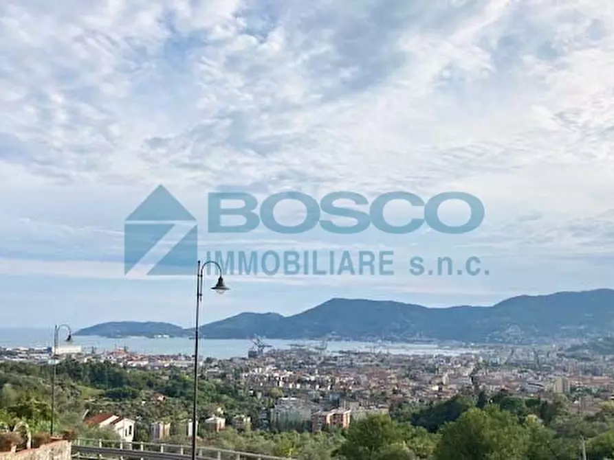 Immagine 2 di Pentalocale in vendita  in Borgo Mitiliano 6 a Vezzano Ligure