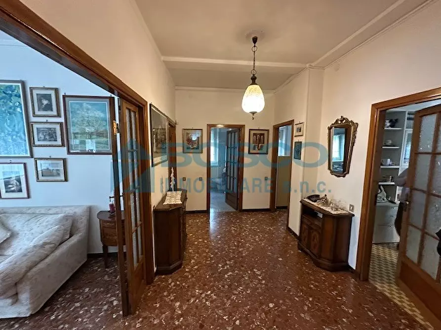 Immagine 4 di Pentalocale in vendita  in Via di Birano a La Spezia