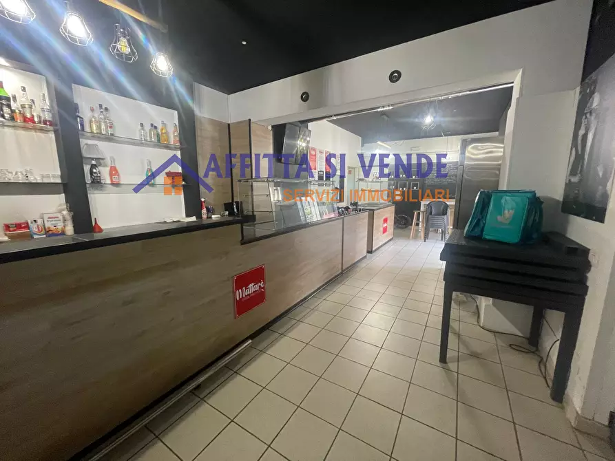 Immagine 10 di Locale commerciale in affitto  in Via Europa 46 a Siracusa