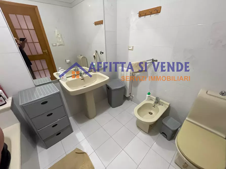 Immagine 13 di Pentalocale in affitto  in Via Alessandria 1 a Siracusa