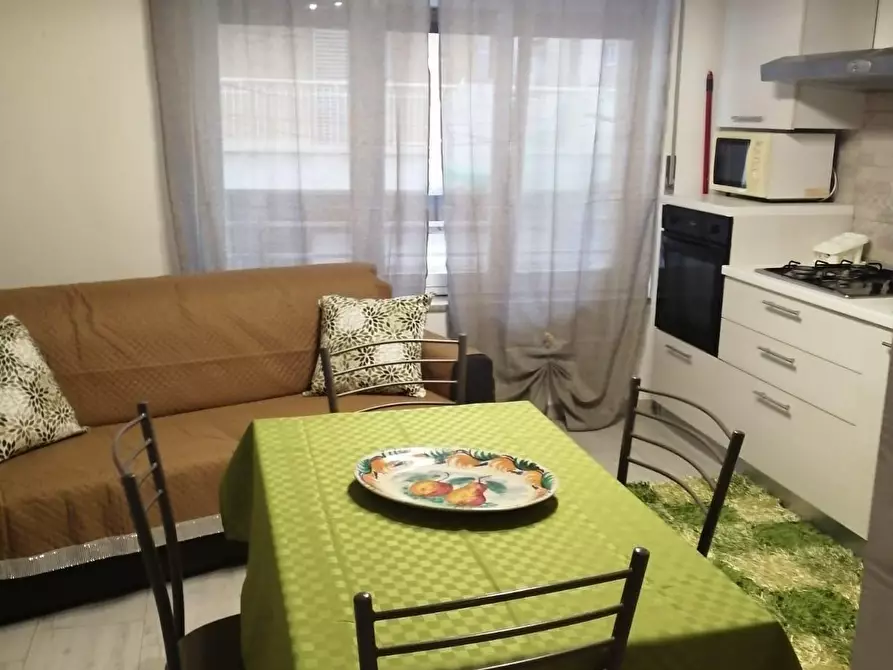 Immagine 1 di Bilocale in affitto  in Via Aristofane 8 a Siracusa