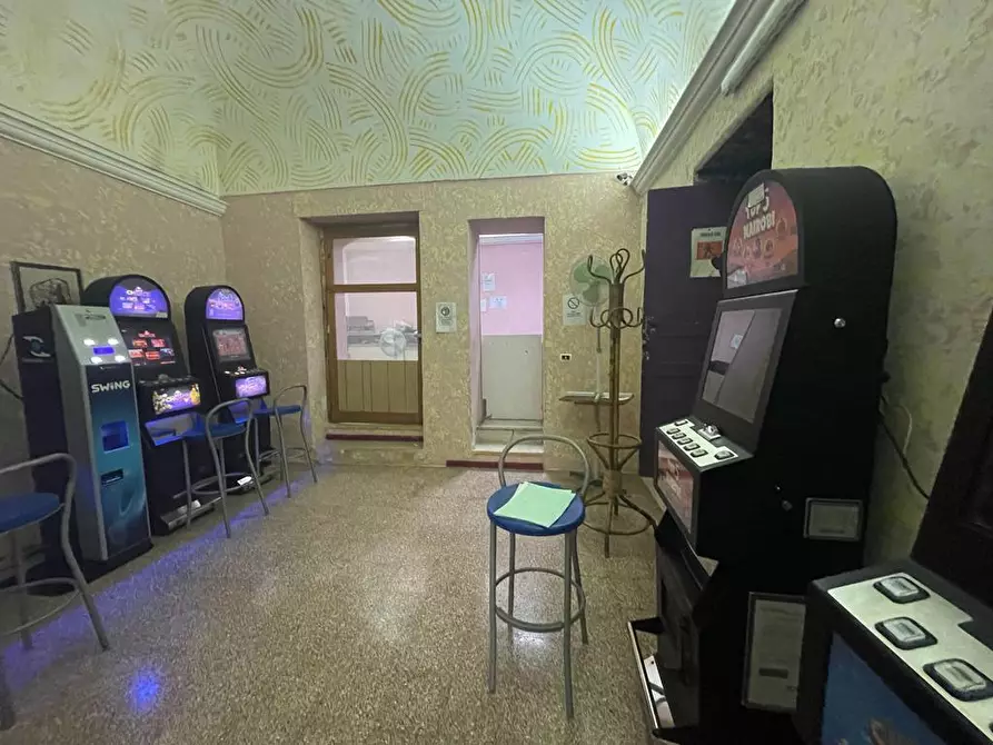 Immagine 7 di Locale commerciale in affitto  in solarino a Solarino