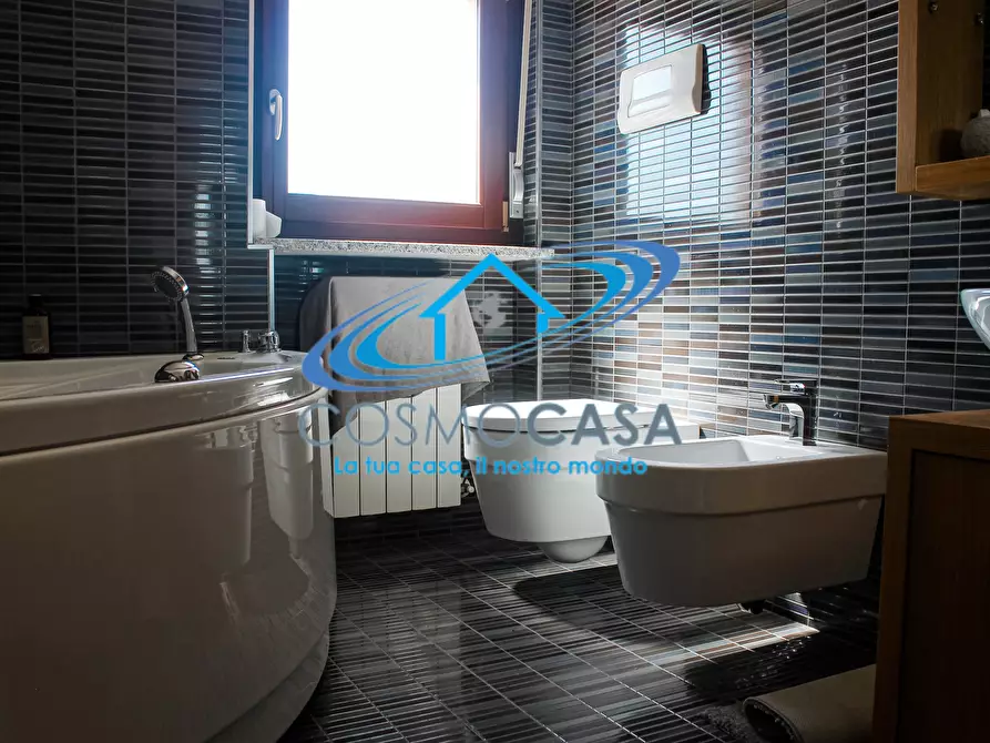 Immagine 21 di Trilocale in vendita  a Pescara