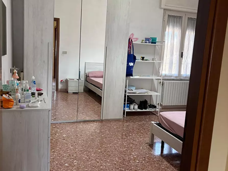 Immagine 18 di Stanza singola in affitto  a Pescara