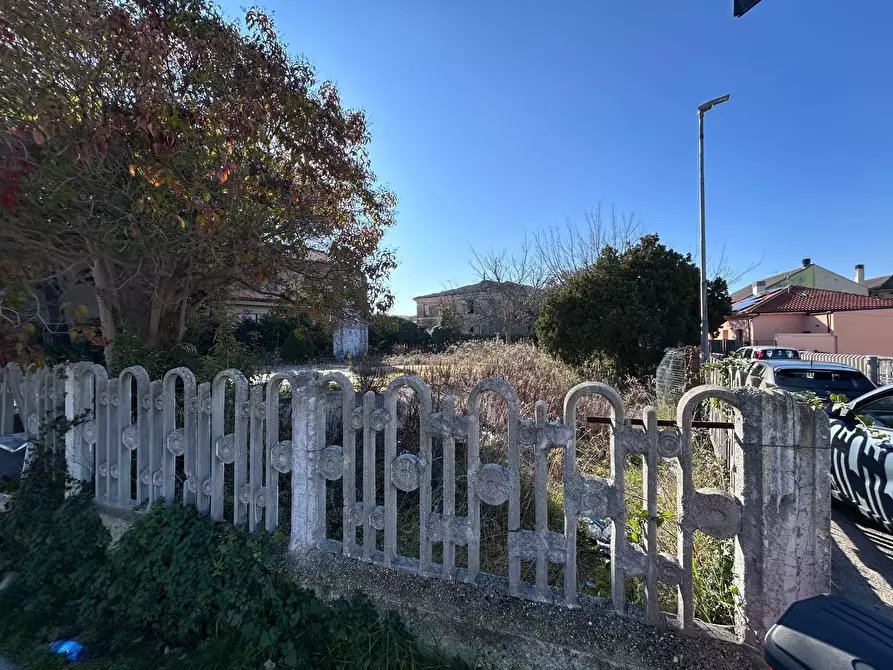 Immagine 2 di Rustico / casale in vendita  a Pescara