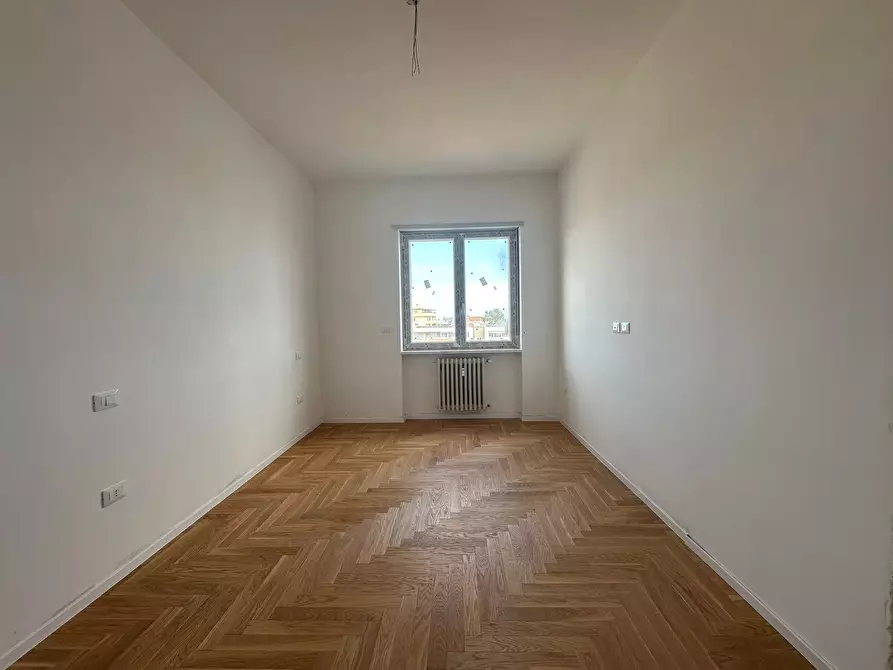 Immagine 7 di Quadrilocale in vendita  in piazza Duca Degli Abruzz a Pescara