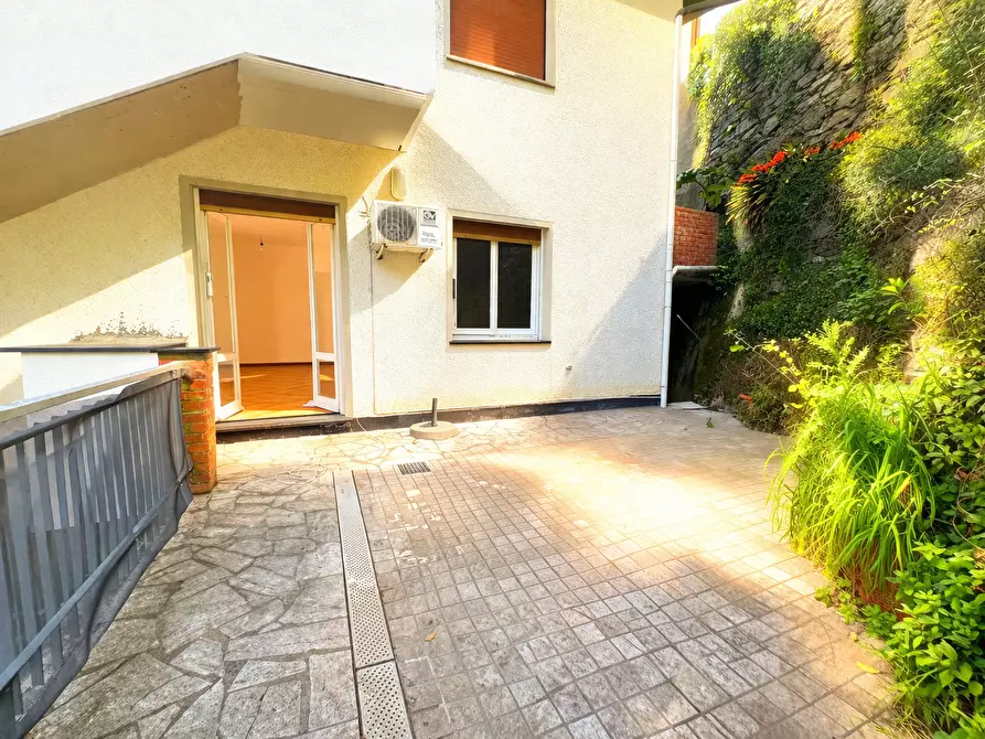 Immagine 22 di Bilocale in vendita  a Zoagli