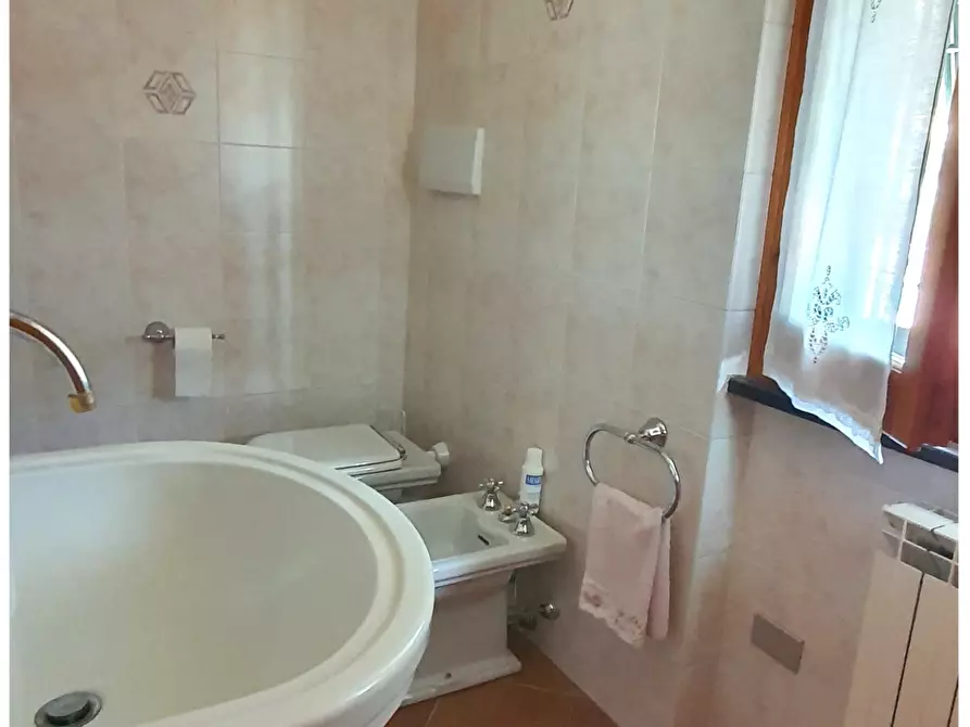 Immagine 20 di Villa in vendita  a Rapallo