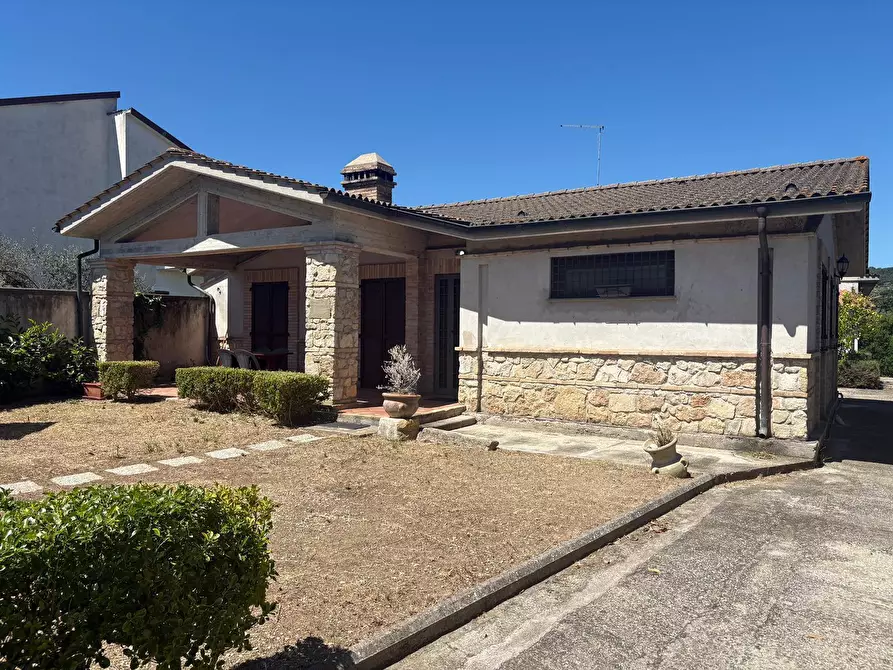 Immagine 37 di Casa indipendente in vendita  a Fiano Romano