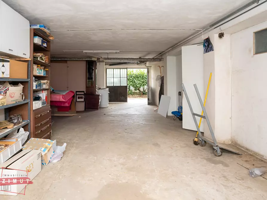 Immagine 45 di Villa in vendita  in via rossini 5 a San Damiano D'asti