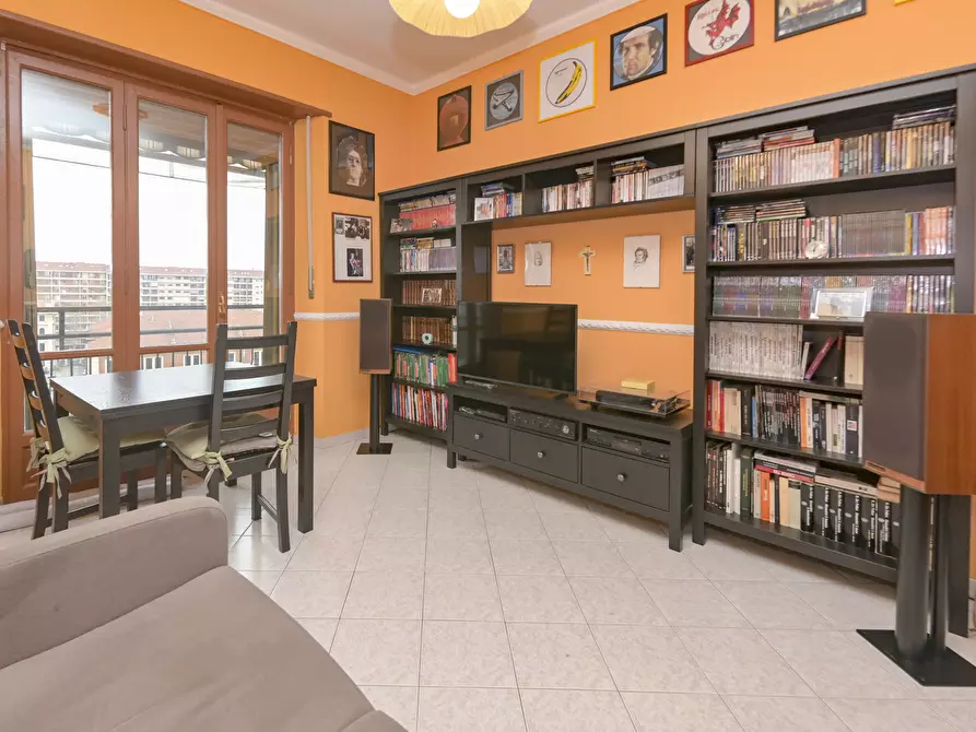 Immagine 19 di Bilocale in vendita  in Via Monginevro 220 a Torino