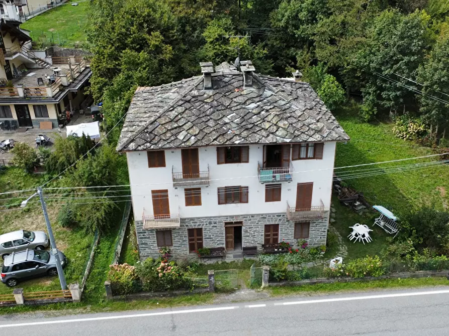 Immagine 61 di Quadrilocale in vendita  in via torino 4 a Lemie