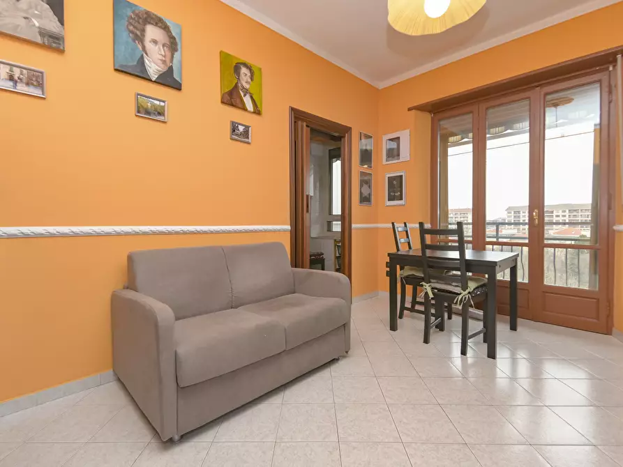 Immagine 17 di Bilocale in vendita  in Via Monginevro 220 a Torino