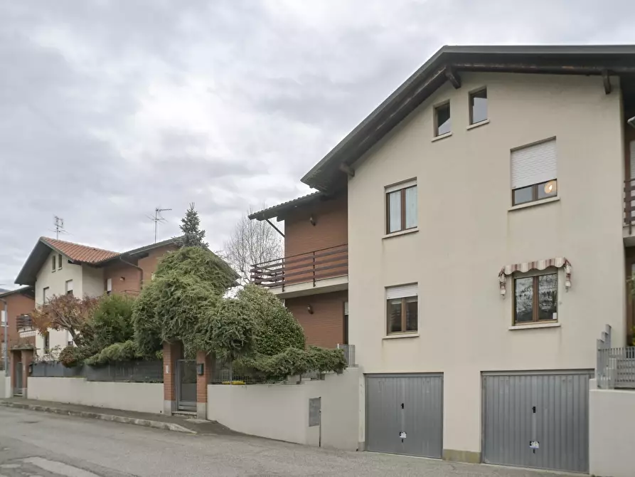 Immagine 7 di Porzione di casa in vendita  in via torino 132 a Lanzo Torinese