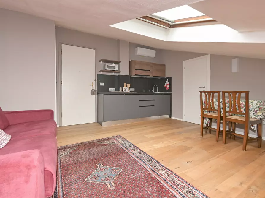 Immagine 13 di Mansarda in affitto  in strada ponte verde 5/10 a Torino