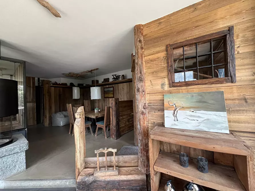 Immagine 35 di Baita in vendita  a Bardonecchia