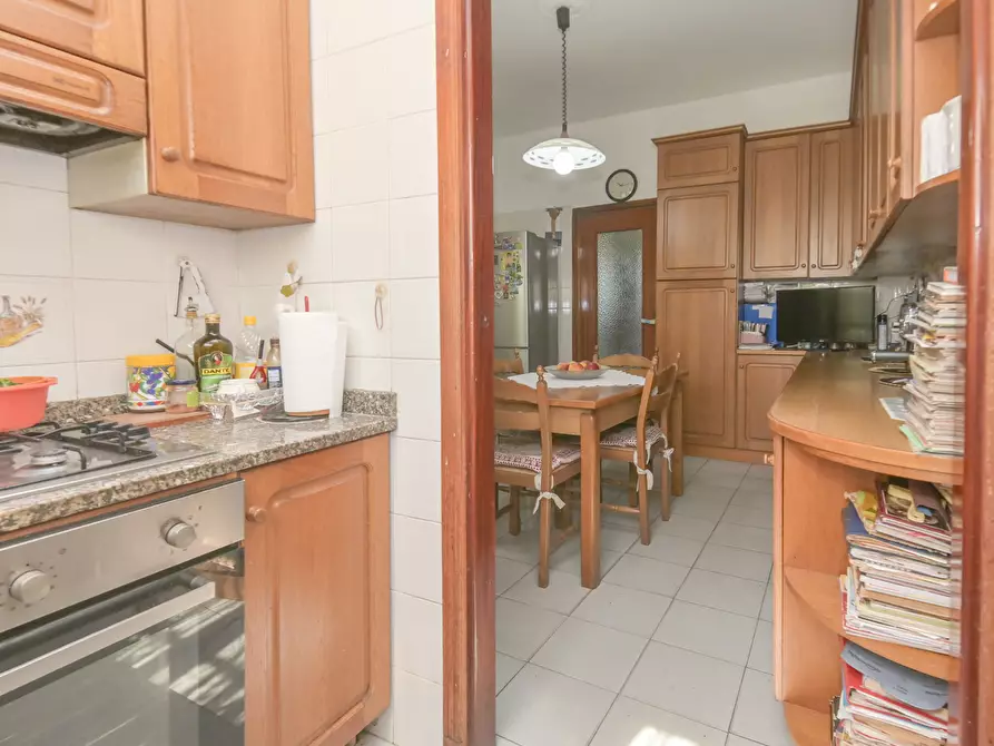 Immagine 29 di Casa bifamiliare in vendita  in Via Settimo 80 a Leini