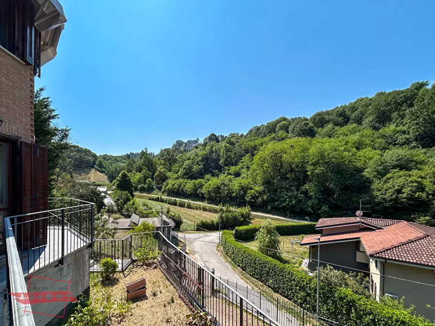 Immagine 10 di Quadrilocale in vendita  in Strada Valle Massa 34 a Castiglione Torinese