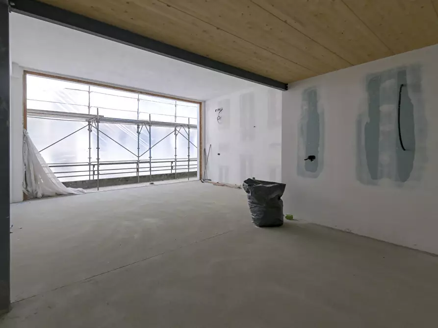Immagine 6 di Loft/Open space in vendita  in Via Ugo Foscolo 6 a Torino