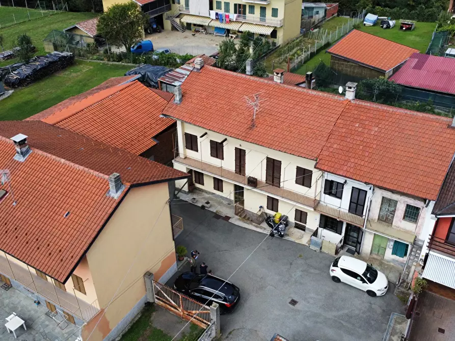 Immagine 105 di Porzione di casa in vendita  in frazione Boschi 136 a Barbania