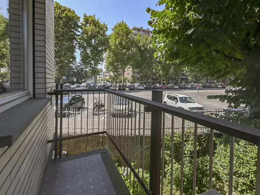 Immagine 36 di Ufficio in vendita  in Corso Monte Cucco 85 a Torino