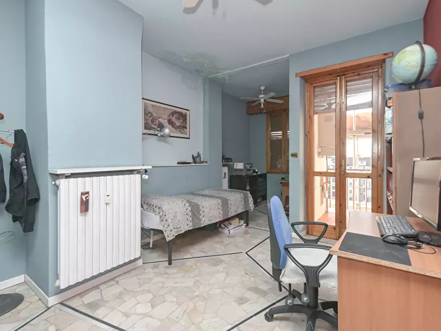 Immagine 30 di Attico in vendita  in Via Ventimiglia 76 a Torino