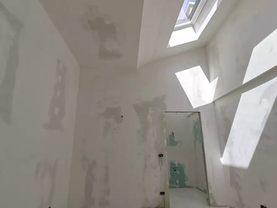 Immagine 15 di Loft/Open space in vendita  in Via Ugo Foscolo 6 a Torino