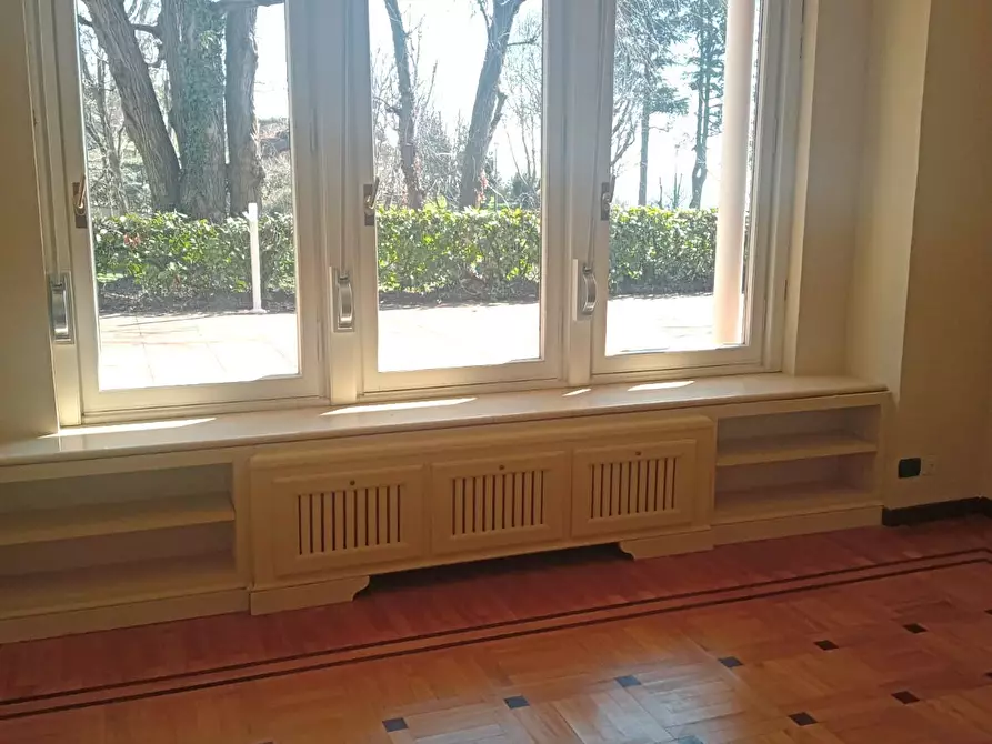 Immagine 34 di Pentalocale in vendita  in Strada Milius - Ronsaglia 14 a Moncalieri