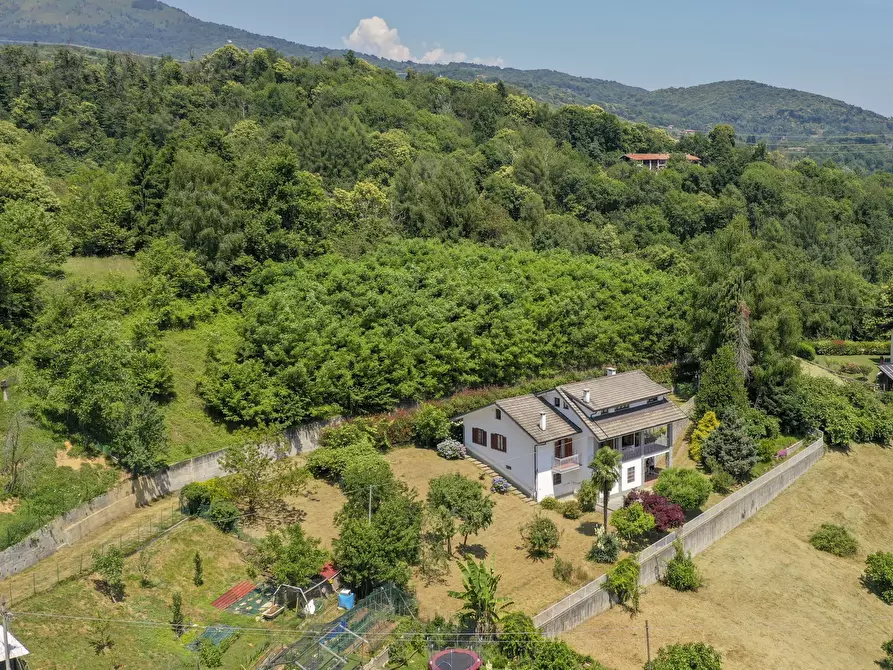 Immagine 3 di Villa in vendita  in via luinengo cossi 61 a Borgiallo