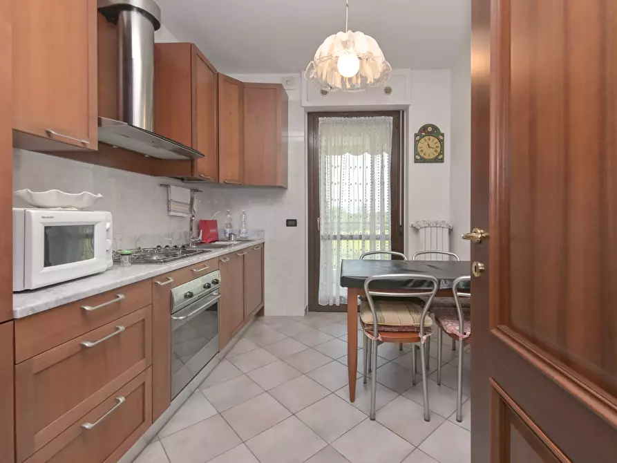 Immagine 15 di Quadrilocale in vendita  in strada del villaretto 204 a Torino