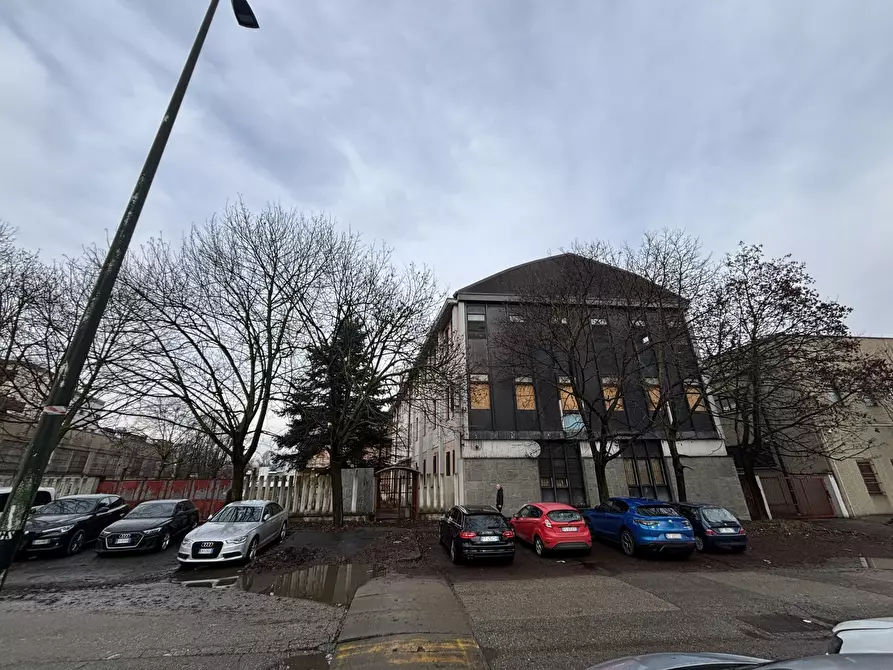 Immagine 13 di Attività artigianale in vendita  in Strada dell'Arrivore 25 a Torino