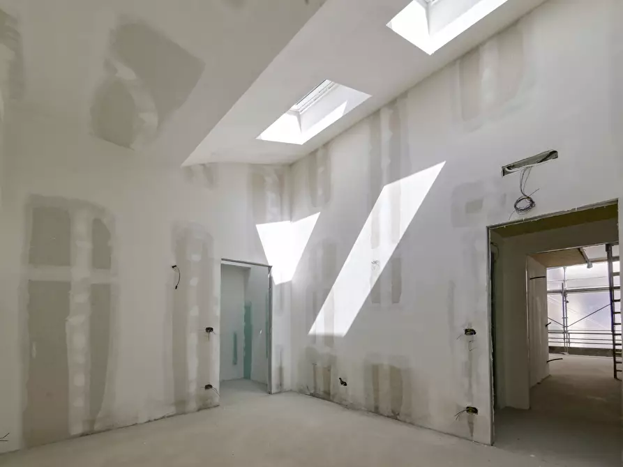 Immagine 14 di Loft/Open space in vendita  in Via Ugo Foscolo 6 a Torino