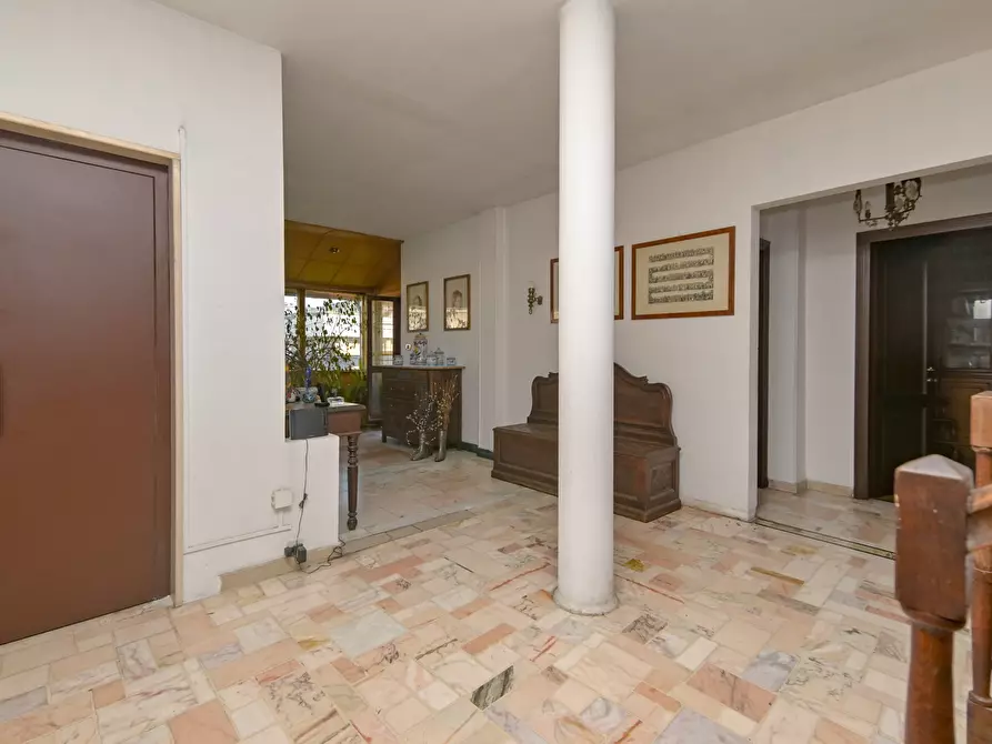 Immagine 15 di Attico in vendita  in Via Ventimiglia 76 a Torino