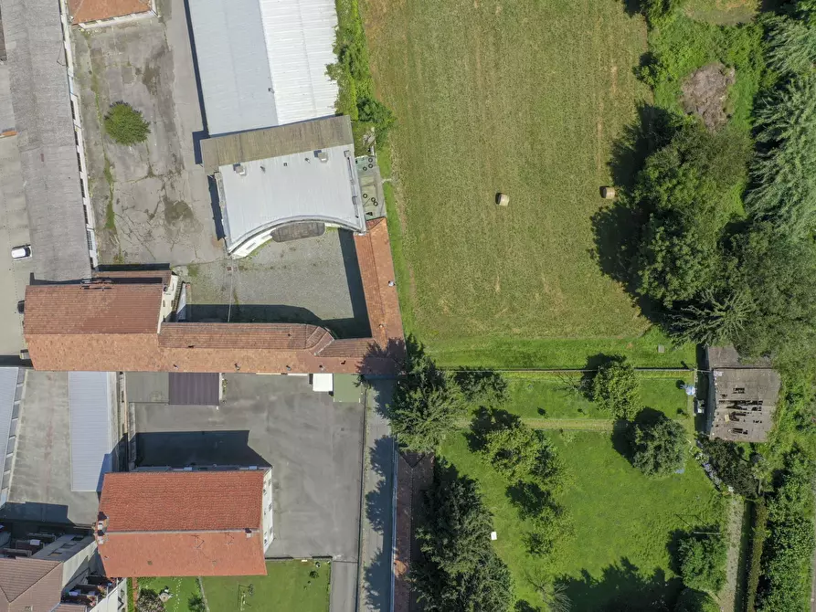 Immagine 53 di Villa in vendita  in via IV Novembre 22 a Strambino