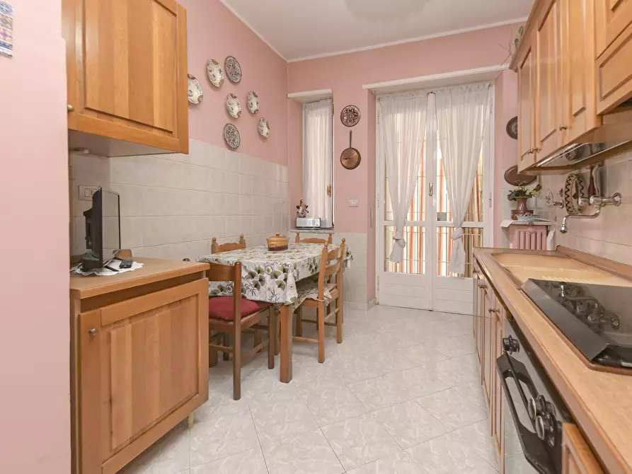 Immagine 11 di Quadrilocale in vendita  in Corso Peschiera 349 a Torino