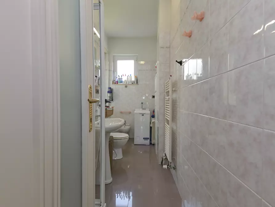 Immagine 53 di Pentalocale in vendita  in Via Rio Vallero 7 a Pino Torinese