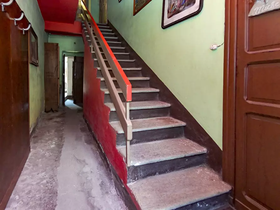 Immagine 49 di Quadrilocale in vendita  in via torino 4 a Lemie