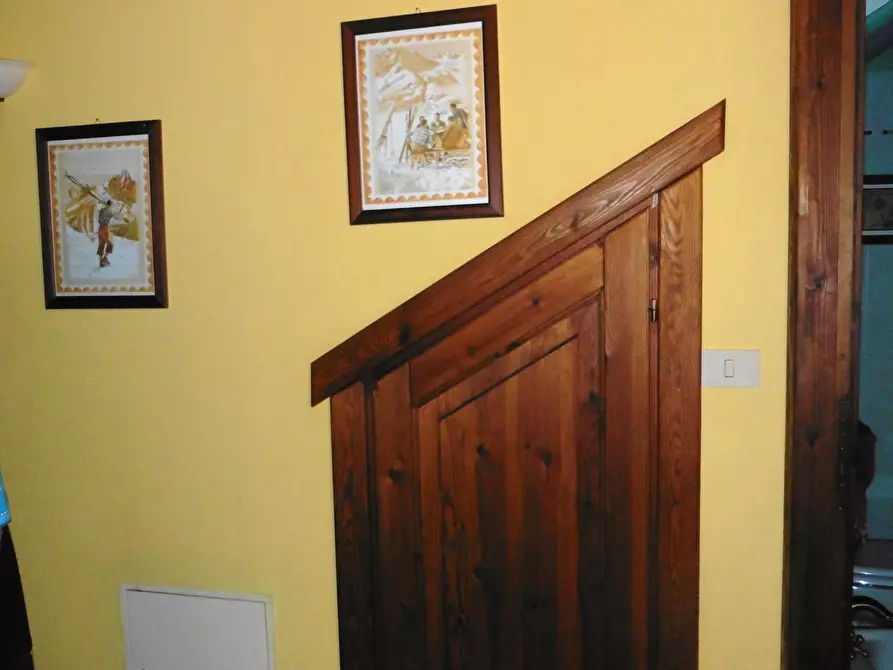 Immagine 23 di Quadrilocale in vendita  in via allevè 1 a Pragelato