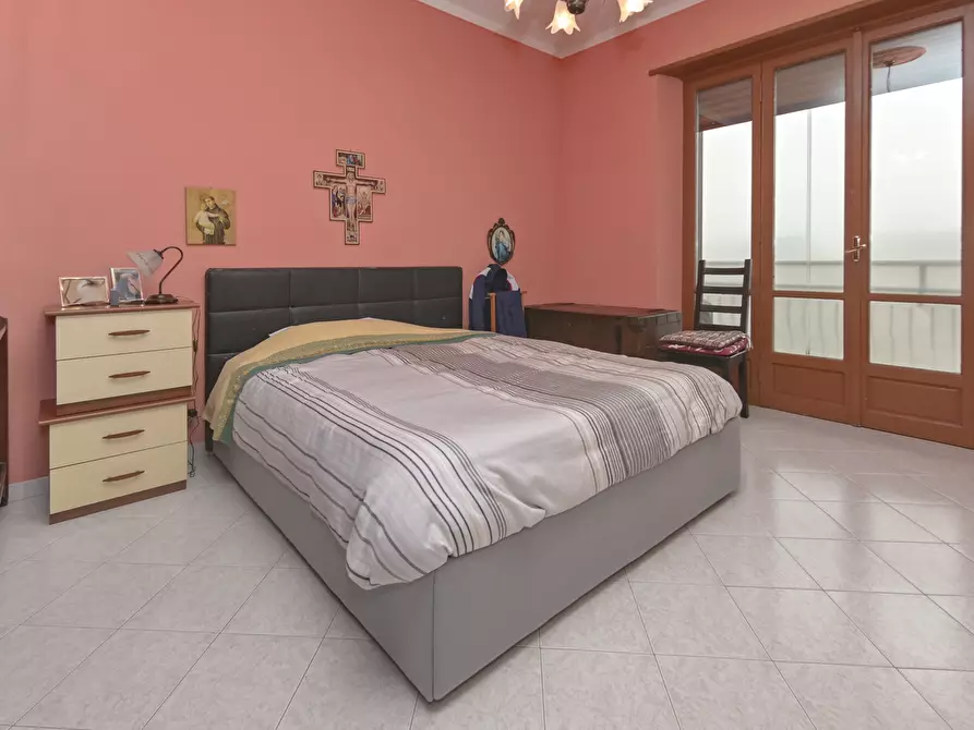 Immagine 35 di Bilocale in vendita  in Via Monginevro 220 a Torino