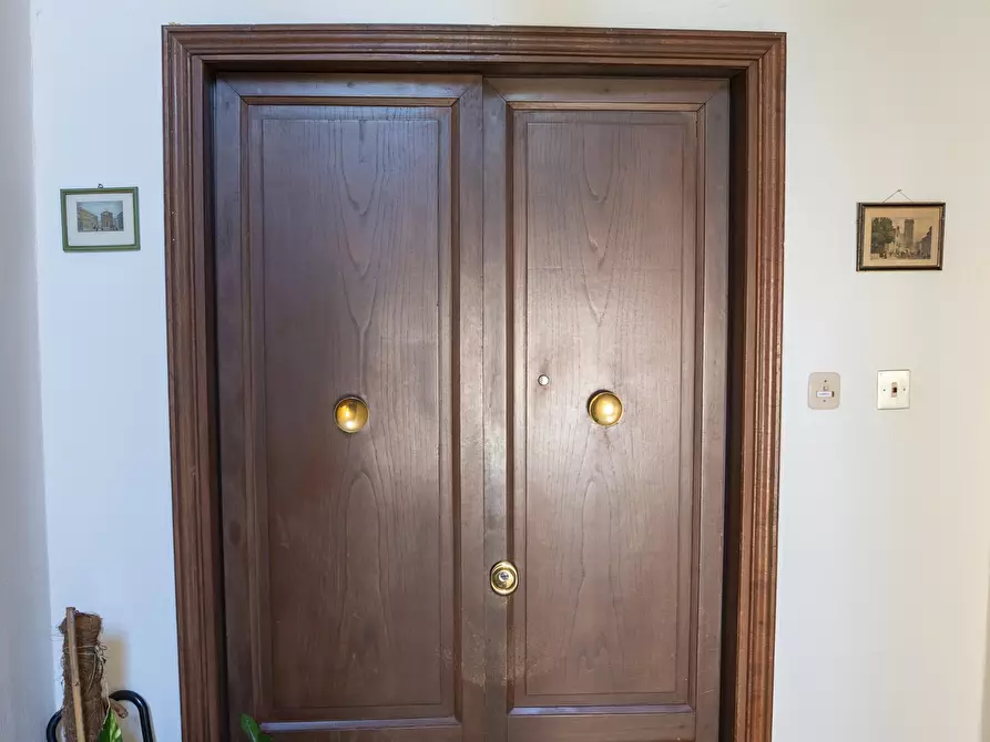 Immagine 6 di Appartamento in vendita  a Pisa