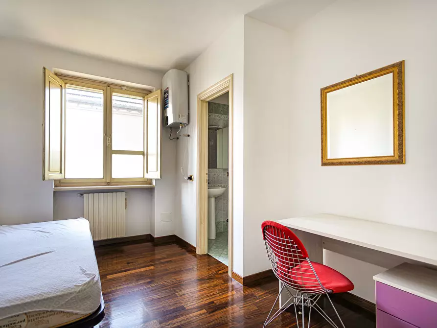 Immagine 30 di Villa in vendita  a Pisa