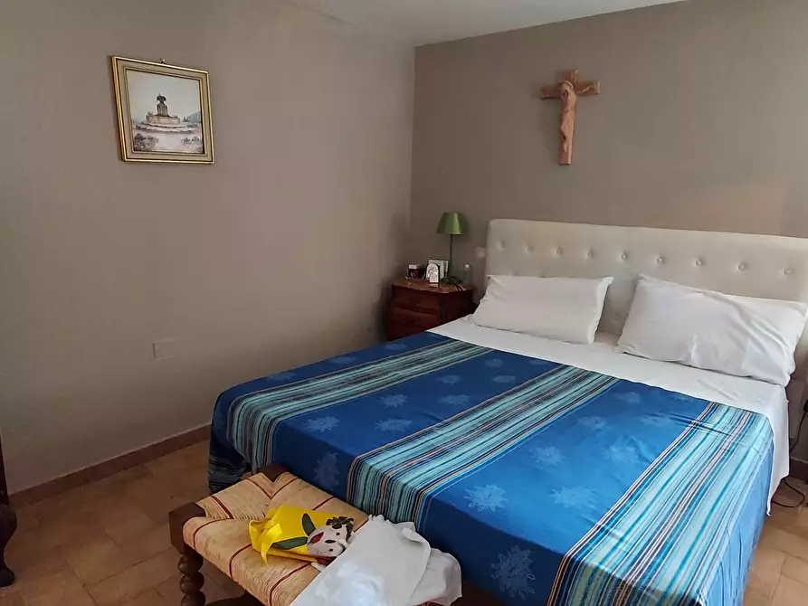 Immagine 22 di Casa indipendente in vendita  a Todi