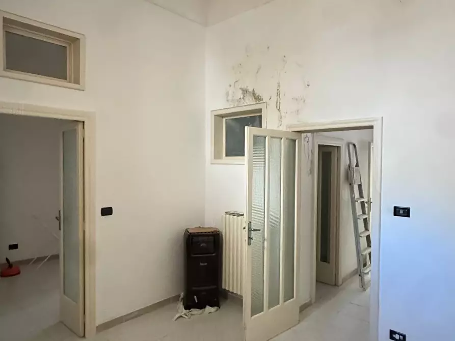 Immagine 16 di Trilocale in vendita  in via comes a Monopoli