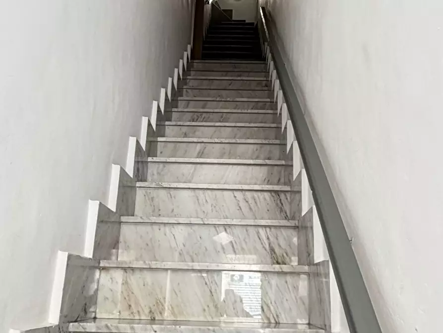 Immagine 31 di Bilocale in vendita  in Via Bixio 210 a Monopoli